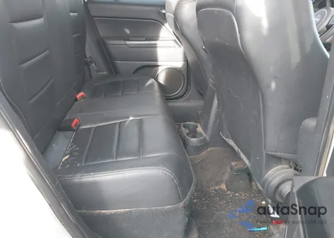 2015 Jeep Patriot High Altitude Edition z USA, uszkodzony, nr VIN 1C4NJRFBXFD249391